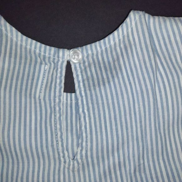 Chambray  dress for toddler girls - with button-loop keyhole opening at nape- 2T - Picture 6 of 11